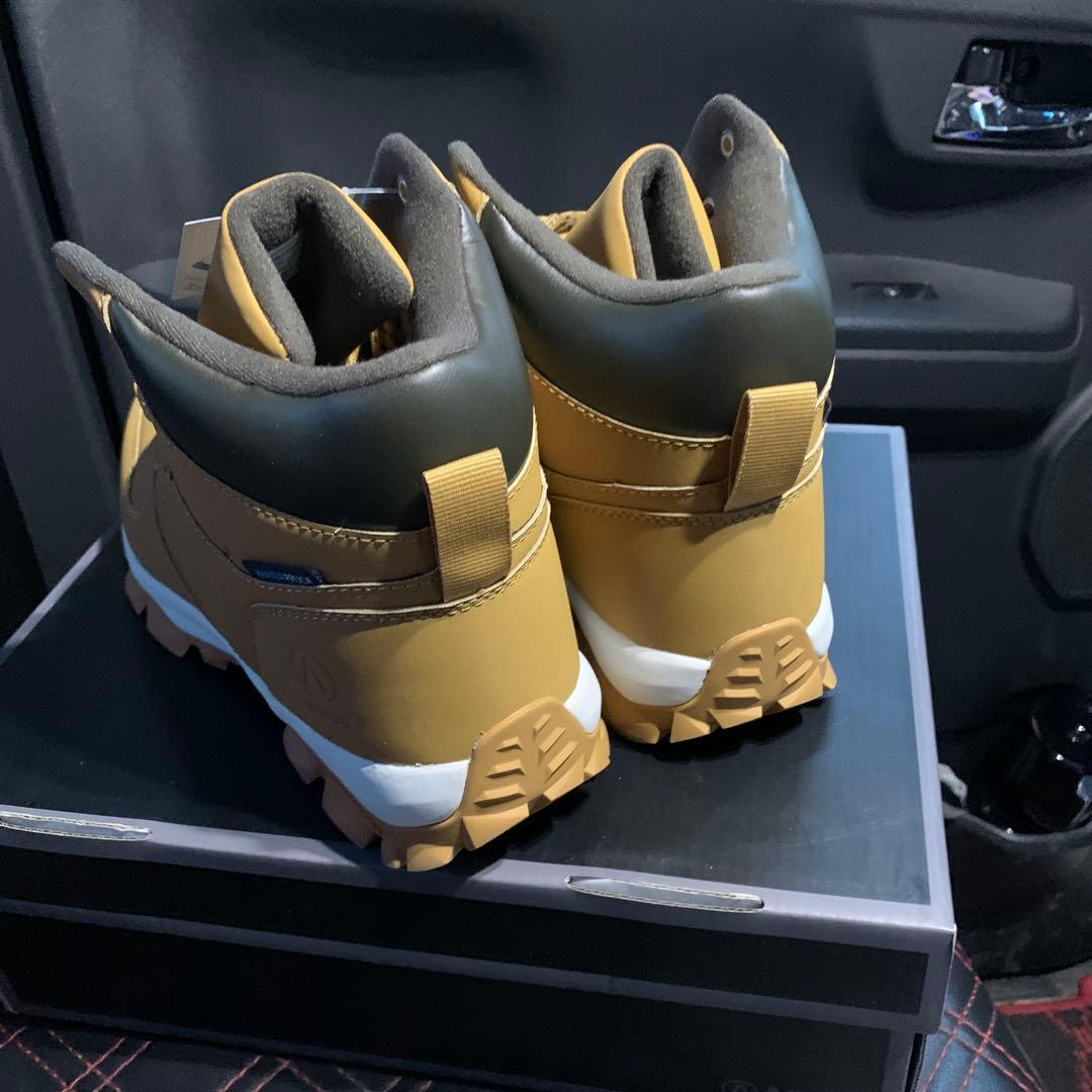 エアボーンスノーブーツ27cmキャメル新品未使用品ナイキ好きな方にも