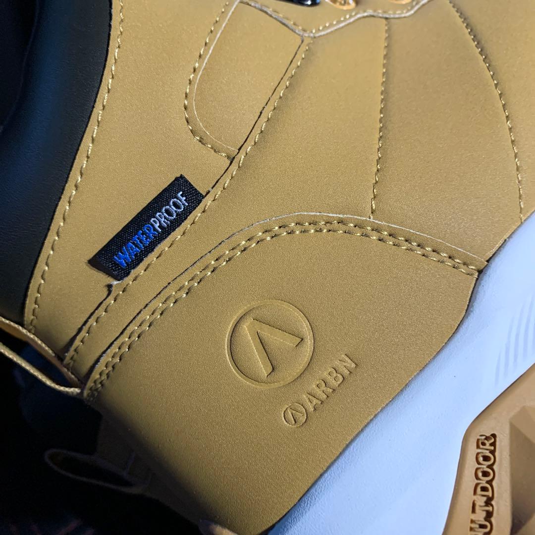 エアボーンスノーブーツ27cmキャメル新品未使用品ナイキ好きな方にも