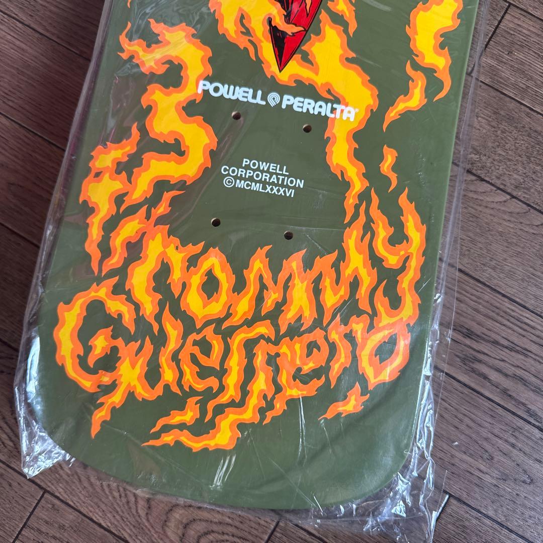 Powell Peralta  Guerreroスケボーデッキボーンズ