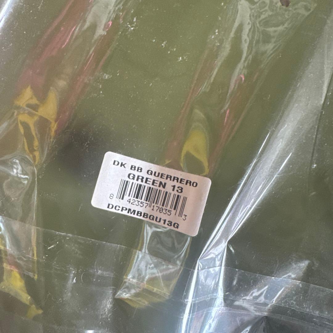 Powell Peralta  Guerreroスケボーデッキボーンズ