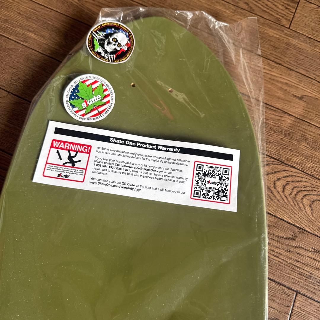 Powell Peralta  Guerreroスケボーデッキボーンズ