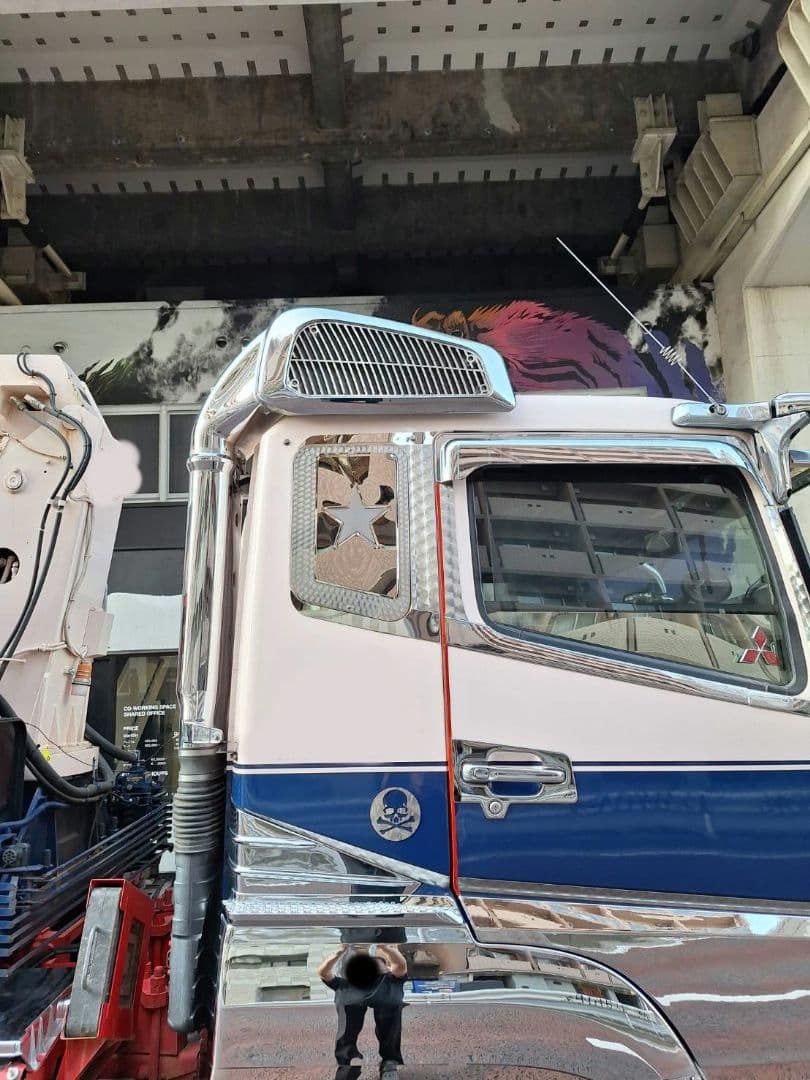 17スーパーグレート等　ハイルーフライン&寝台アッパーモール　鏡面ステンレス