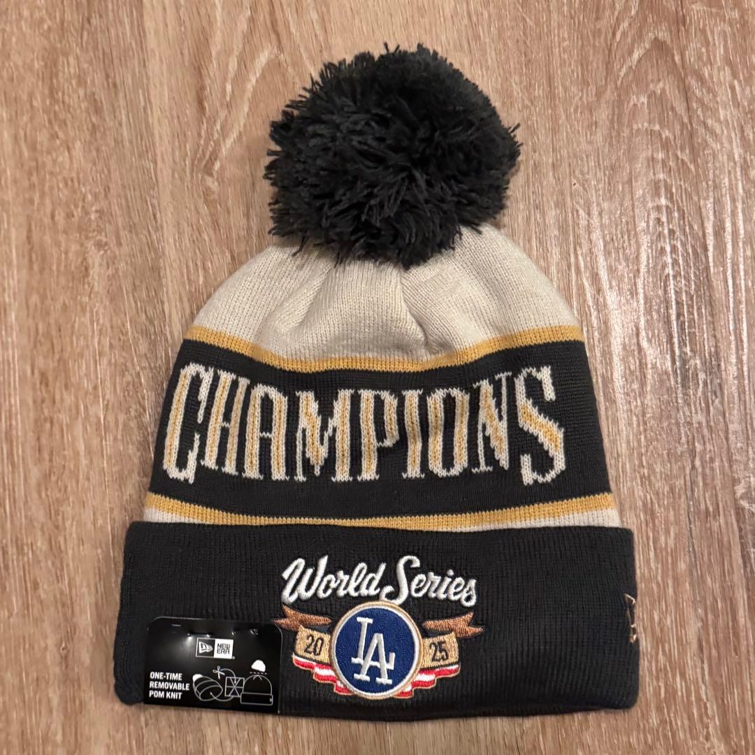 ドジャース 2025 ワールドチャンピオン ニット帽 キャップ 米国購入 新品