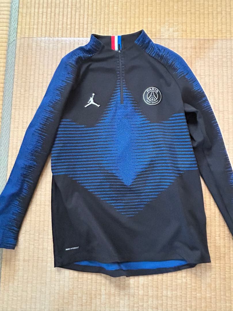 psg ジョーダン　ヴェイパー ニット　ウェア　　L