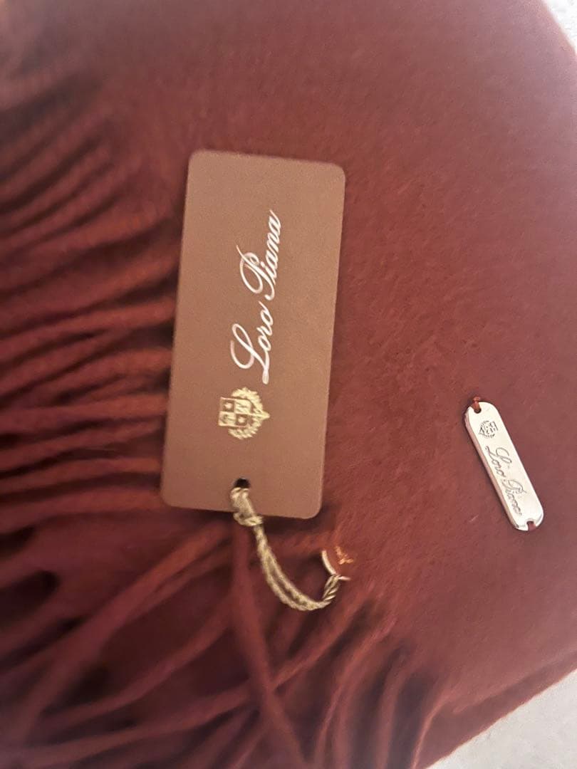 【新品/未使用】ロロピアーナ　最高級カシミヤ100%マフラー(タグ付き)