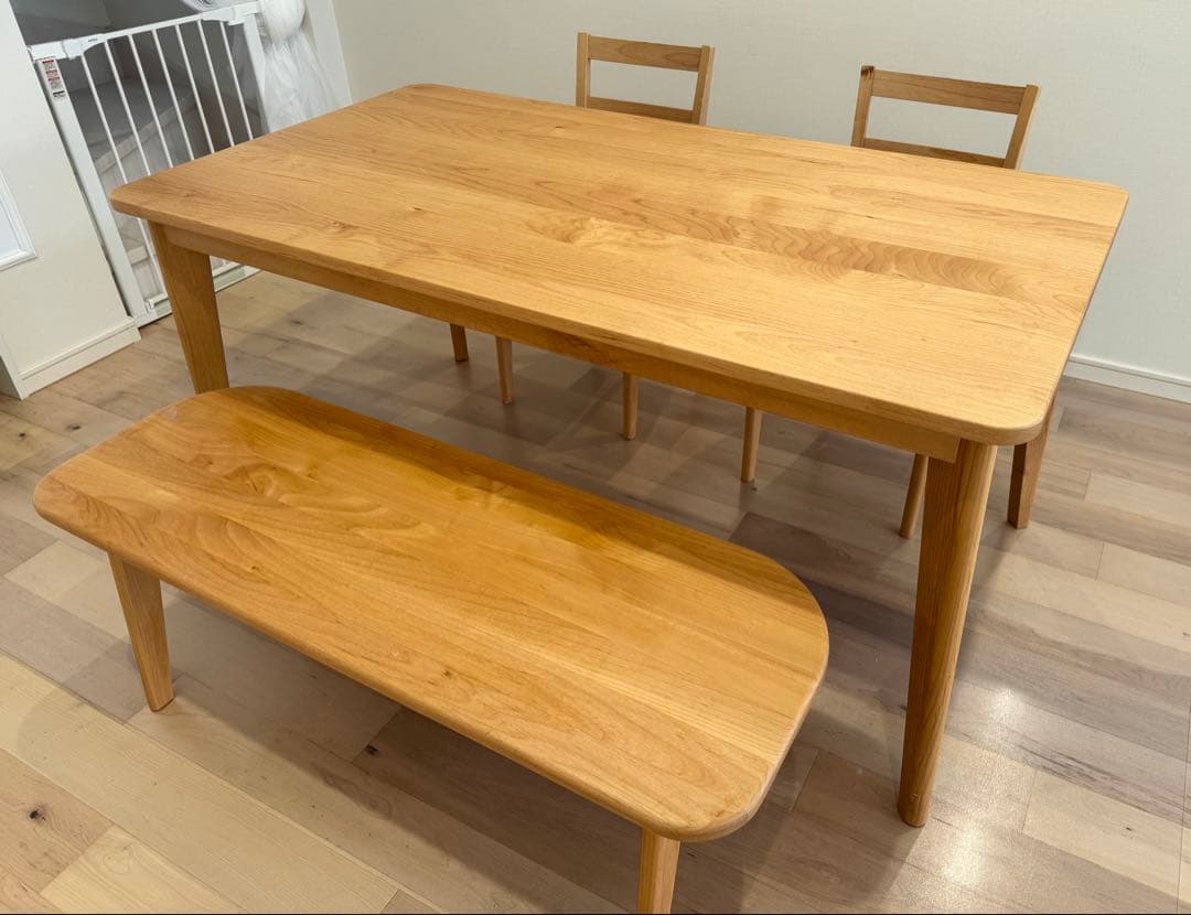 マユゲ犬！ 堀田木工所 無垢 ダイニングチェア ダイニングベンチ