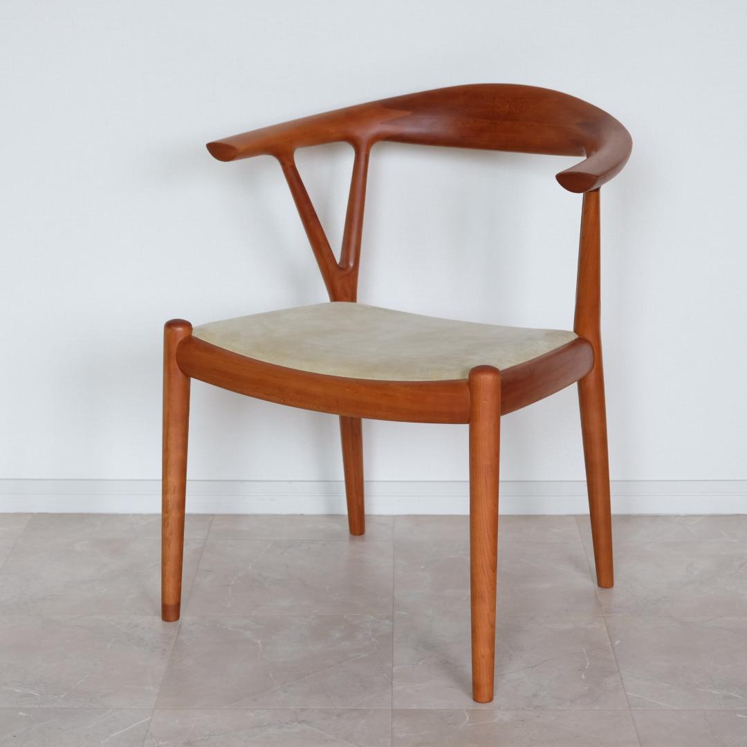 SPS隊長様 【美品｜メンテ済み】Vチェア　家具蔵（KAGURA）　チェリー材①