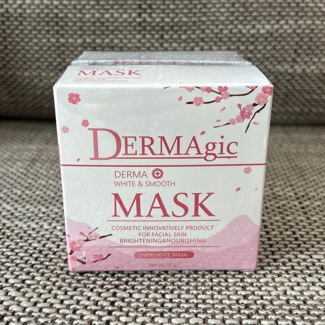 DERMAgic DERMA WHITE & SMOOTH MASK - メルカリ