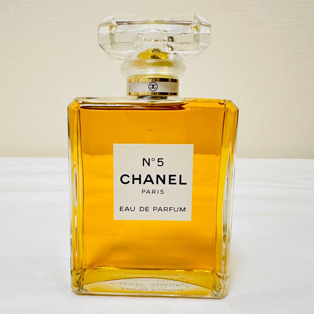 新品　CHANEL シャネル　N°5  オードパルファム  香水　100ml