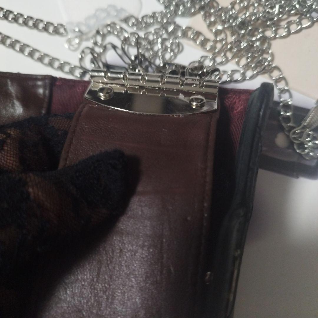 シャネルマトラッセ　キーケース斜めがけ