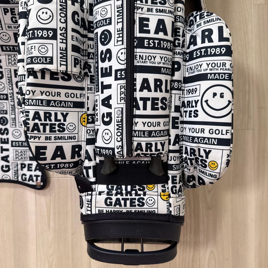 パーリーゲイツ　キャディバッグ　スタンド式　軽量　総柄　白　ホワイト　完売品