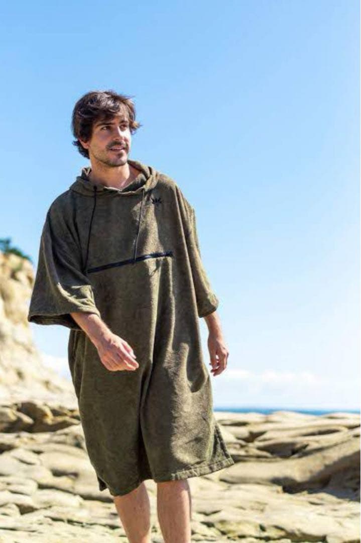 【GW限定価格】AXXE Classic アックスクラシック 3WAY ポンチョ 楽天市場】AXXE CLASSIC アックス クラシック AXXE CLASSIC × BLUE