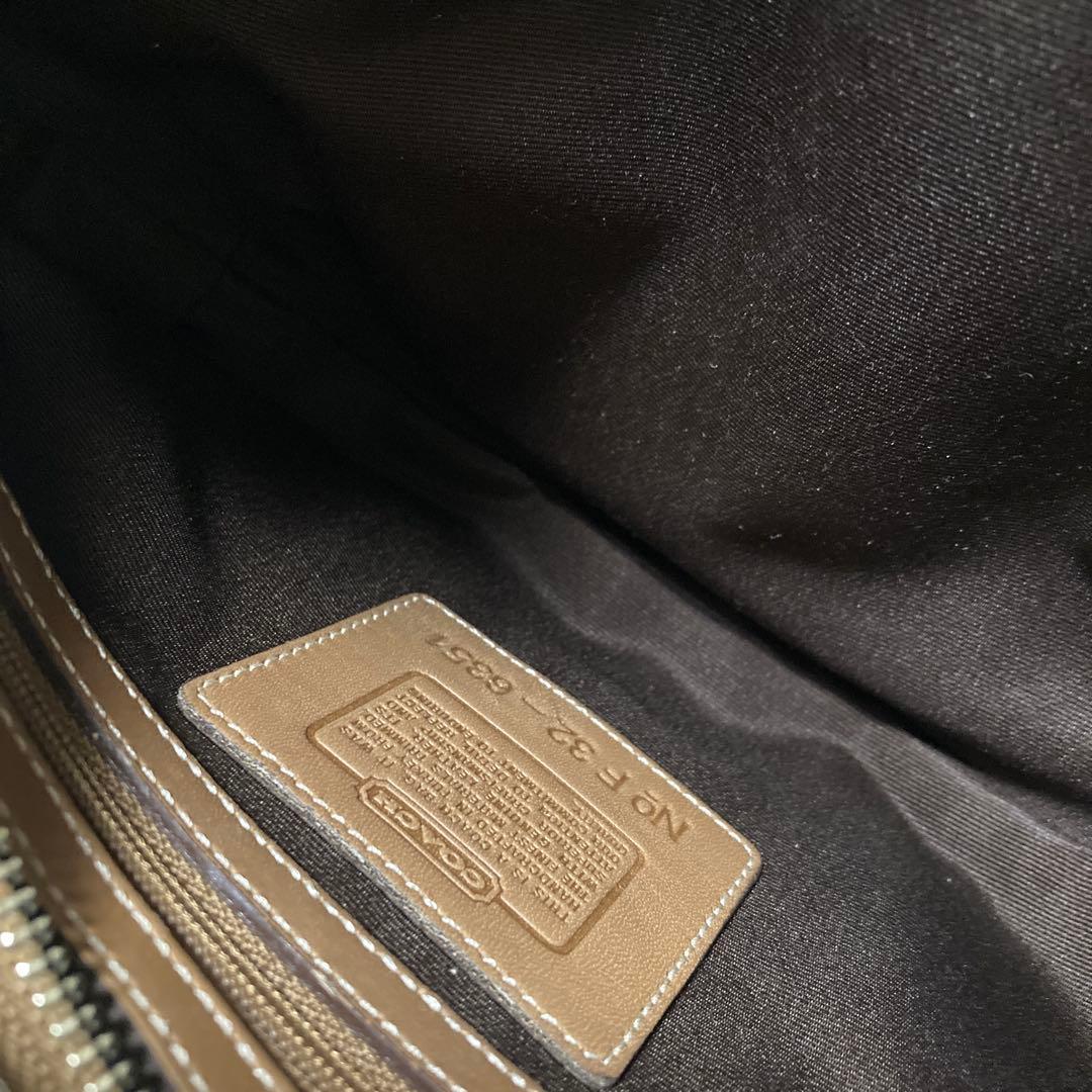 美品】COACHミニシグネチャーホーボーワンショルダーバッグSOHO☆6351