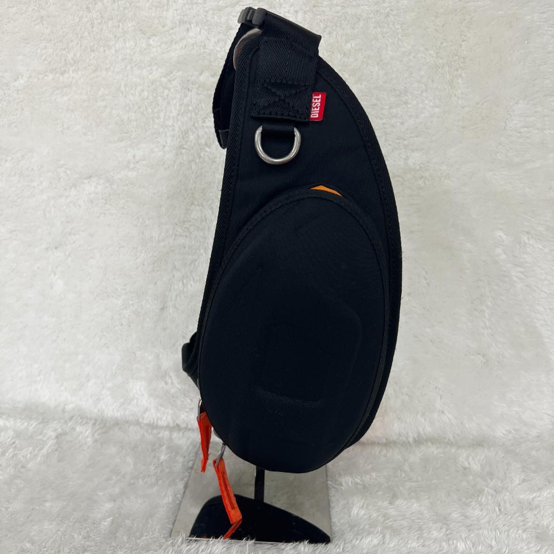 《クール》DIESEL ディーゼル CROSSBODY ボディバッグ 黒