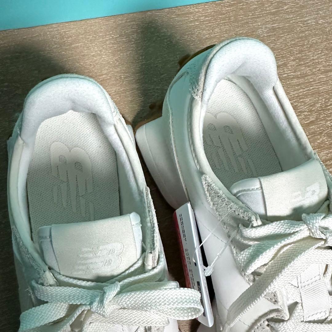 ニューバランス【NEW BALANCE】　　　　　※WS327NKD 新品未使用