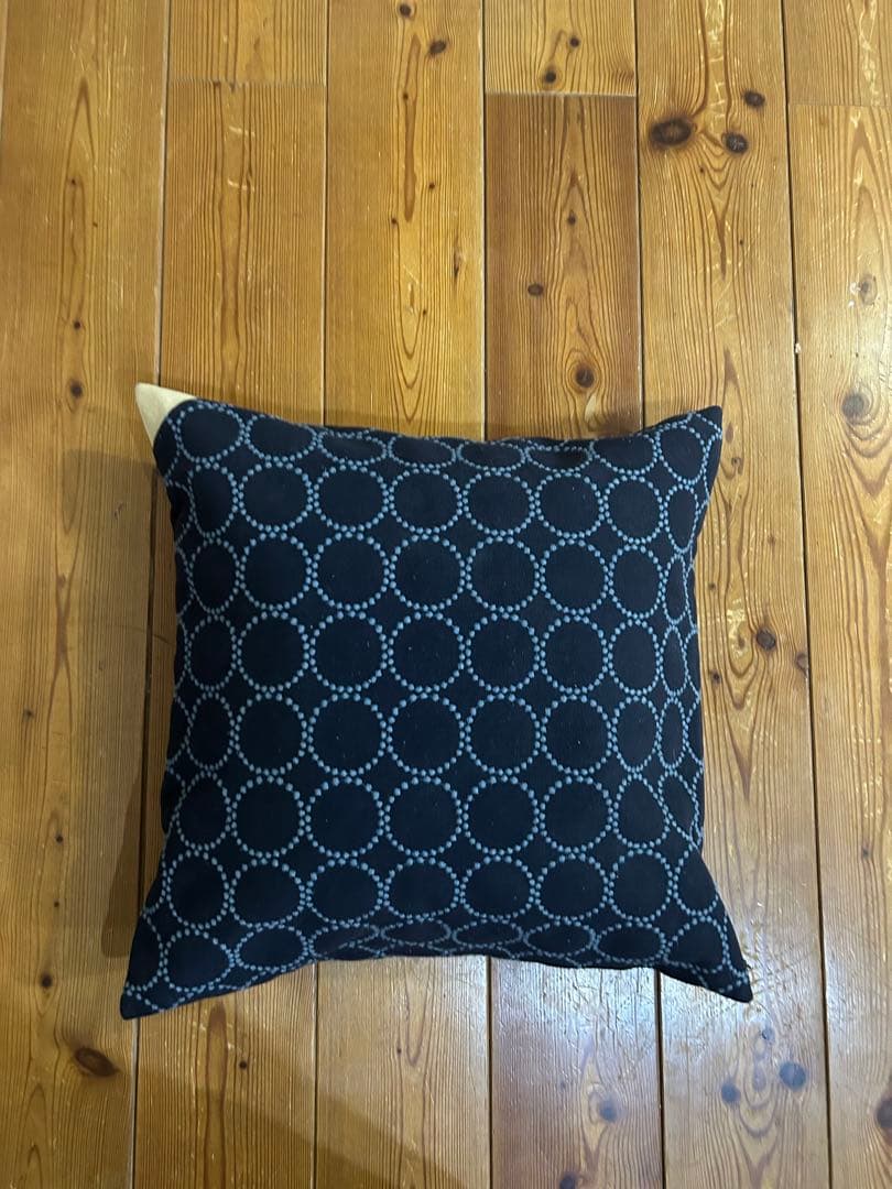 タンバリン　クッションカバー ミナペルホネン タンバリン 新色 ライトブラウン＆ミント色の