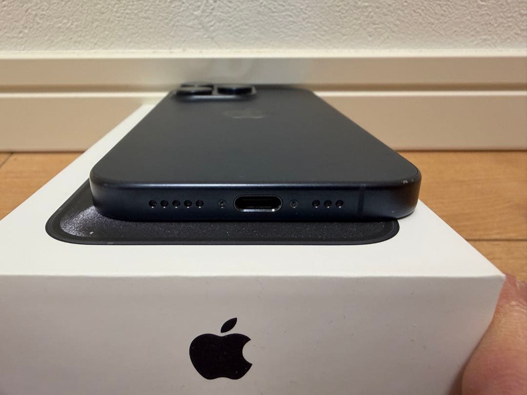 Apple iPhone 15 Pro 256GB ブルーチタニウム