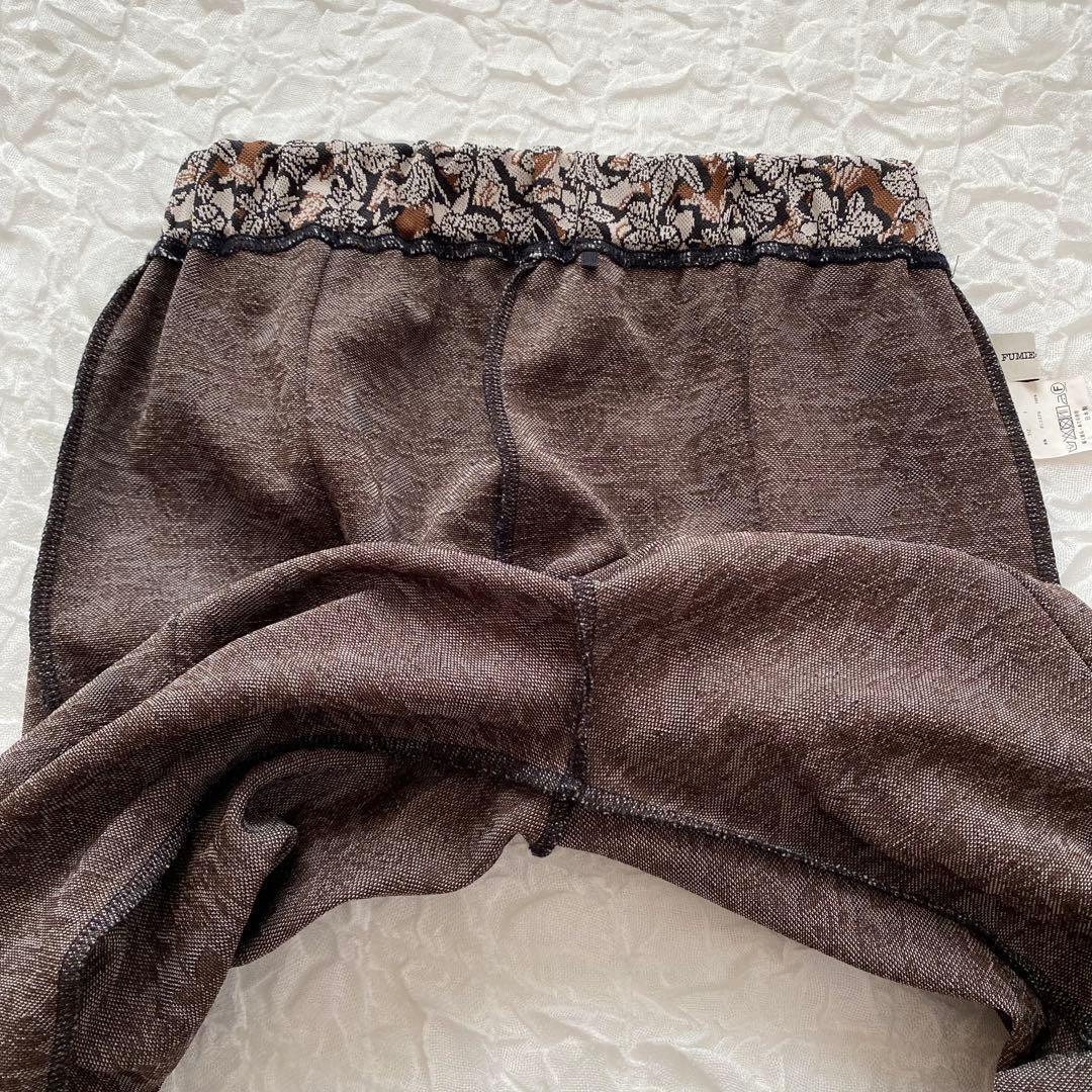 美品【FUMIE＝TANAKA(フミエタナカ)】フラワージャガードパンツ