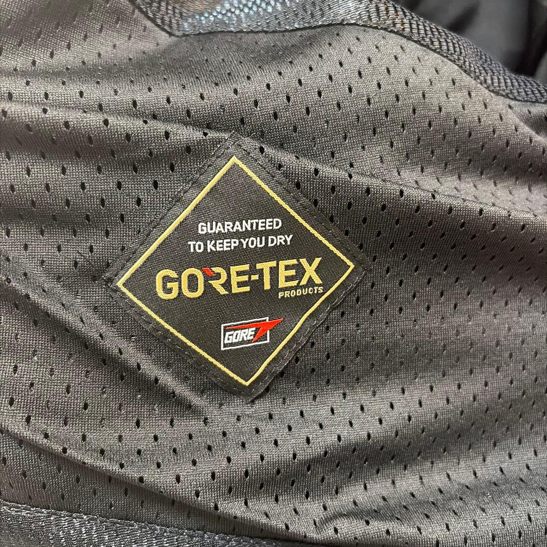 VOLCOM GORE-TEX スノーボードジャケット ブラック