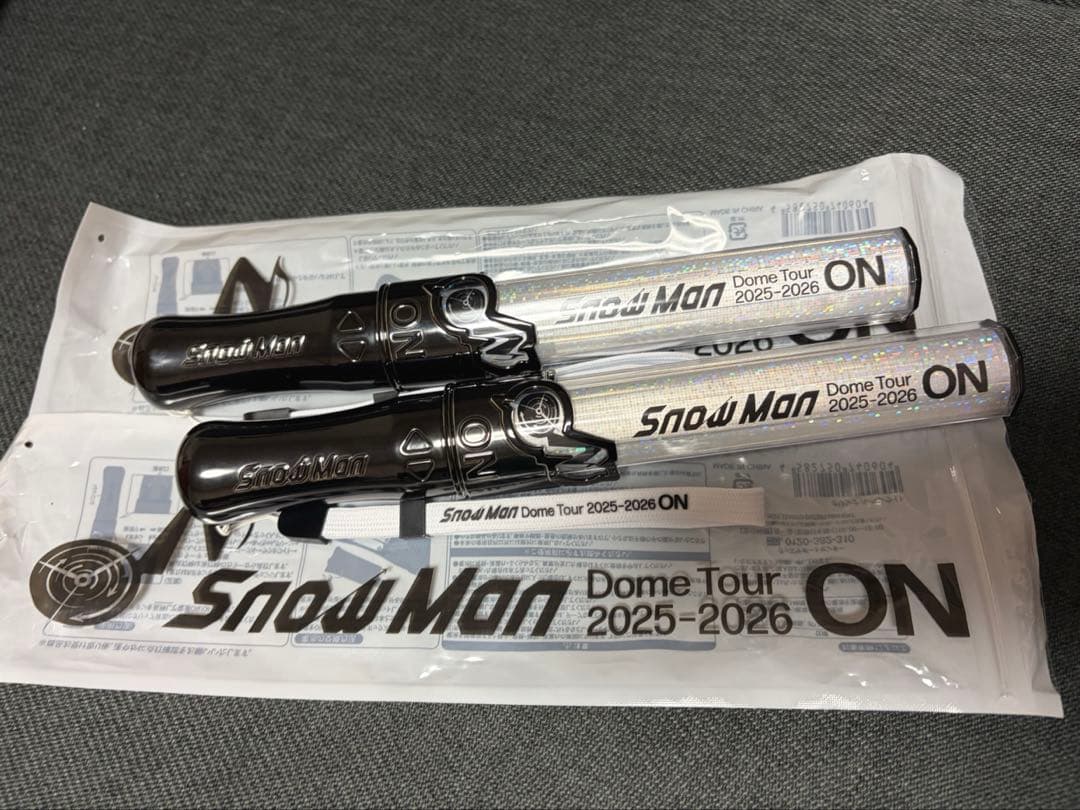 Snow Man Dome Tour 2025-2026 ON ペンライト - メルカリ