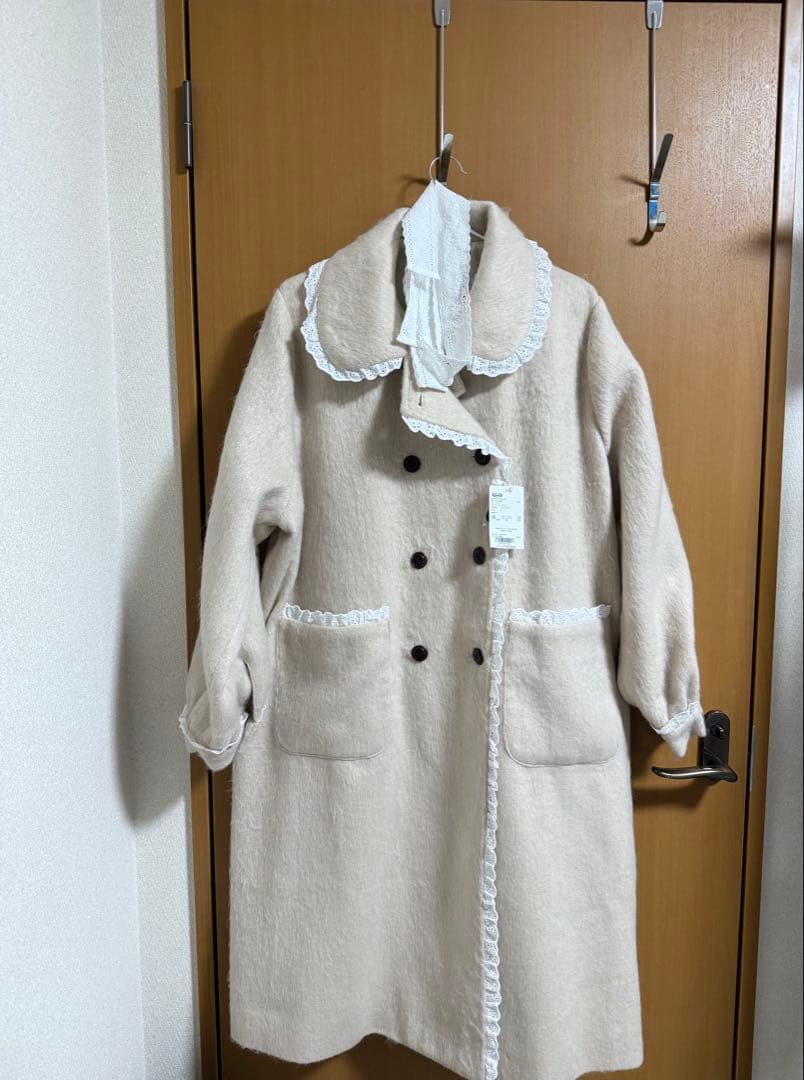 再度値下げしました！クティールとレトロ　コットンレースシャギーロングコート