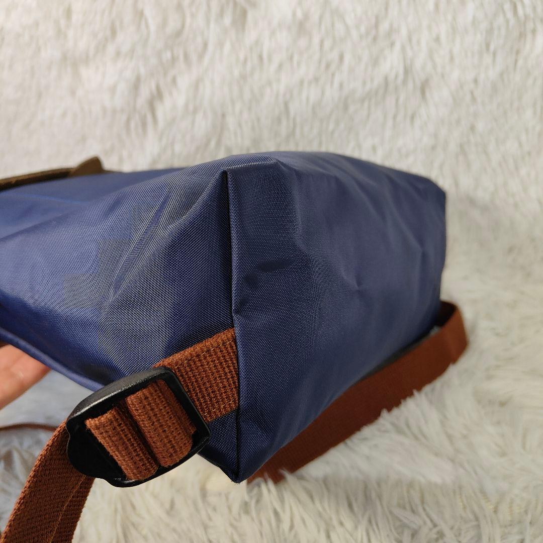 美品　Longchamp ロンシャン プリアージュ リュック　ネイビー