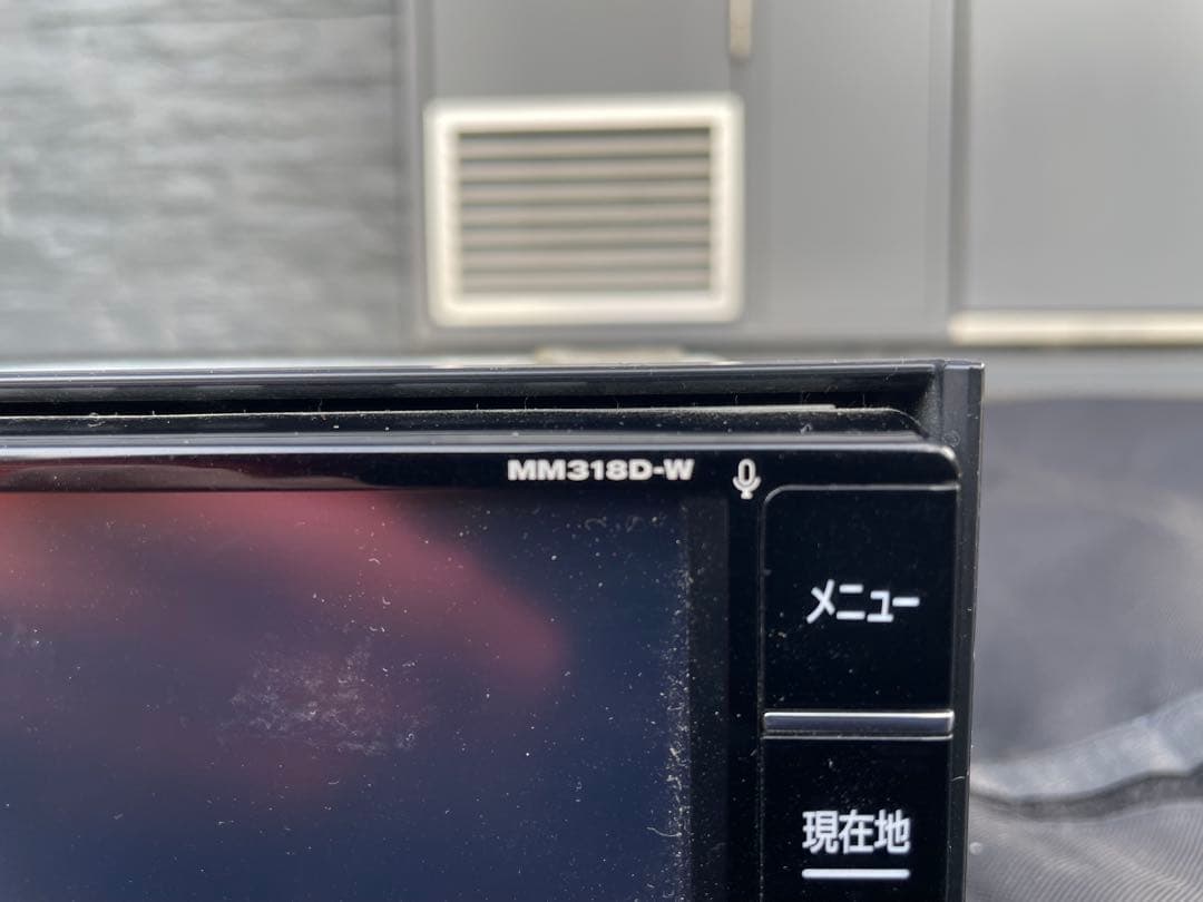 日産純正　カーナビ MM318D-W 2021年製