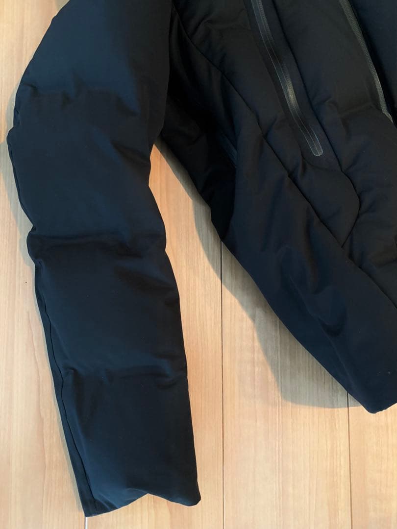 価格応談可）DESCENTE 水沢ダウン ALLTERRAIN マウンテニア