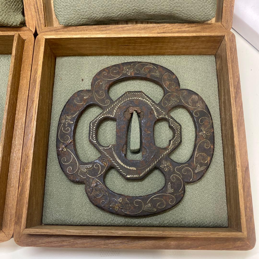 年代不明　鍔3個セット他　桐箱入り