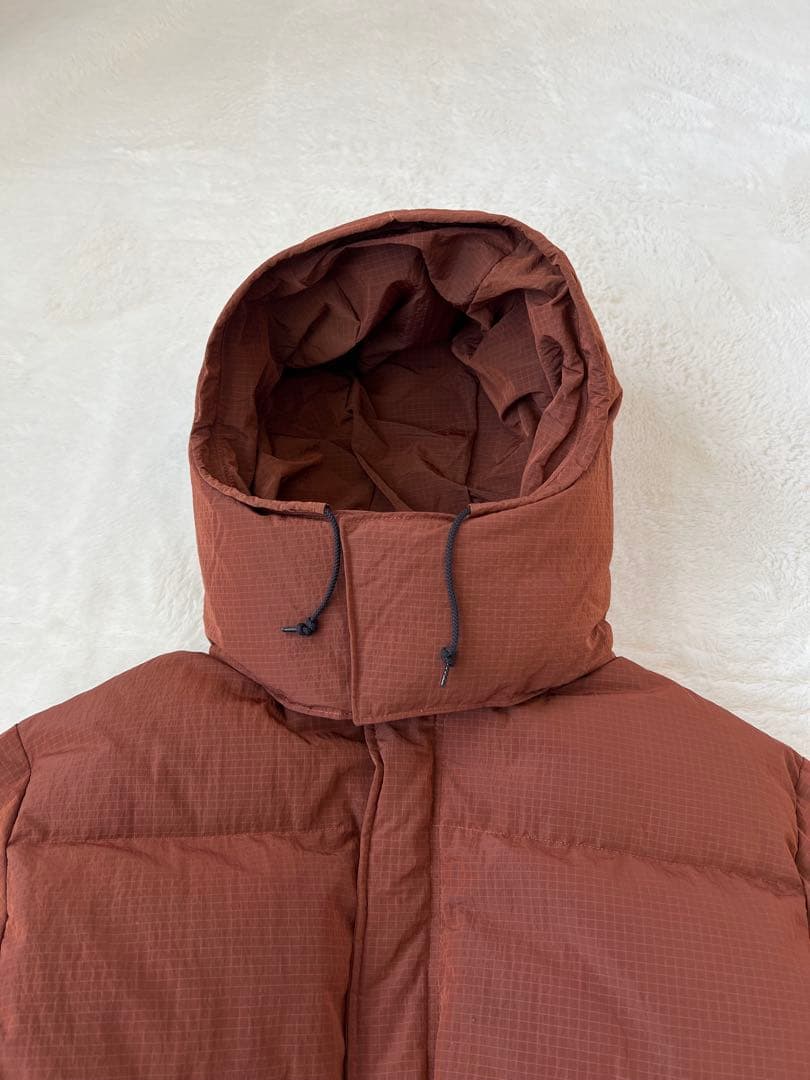 美品✨ BEAMS ダウンジャケット 軽量　スタンドカラー　高機能　ブラウン　L