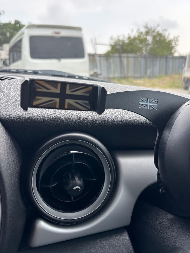 山路修身H20年式　MINI クーパー 6万８千キロ　予備検査付き