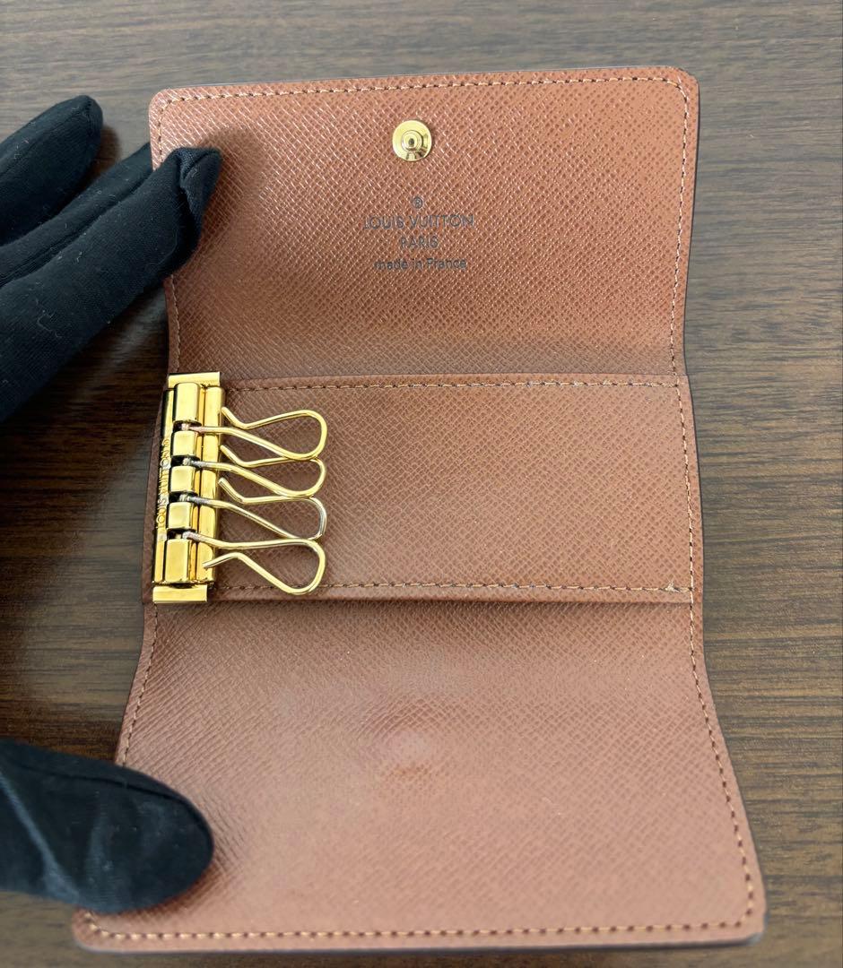 美品　LOUIS VUITTON キーケース ミュルティクレ 4