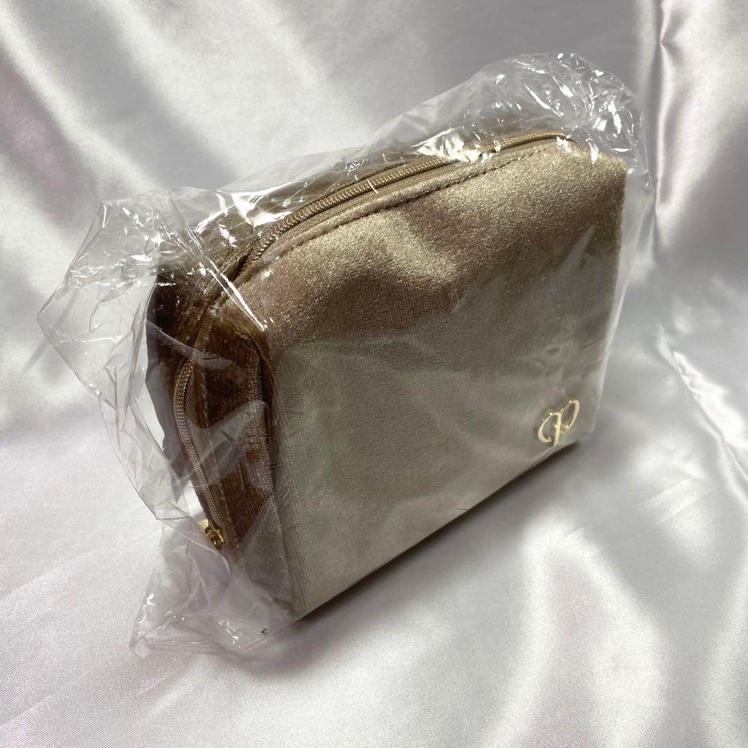 新品】クレ・ド・ポー ボーテ 特製ポーチ （新作ノベルティ） - メルカリ