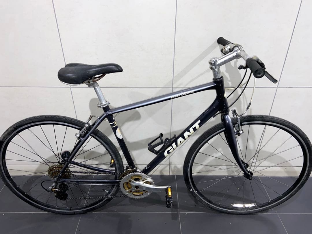 GIANT escape R3クロスバイク　ジャイアント　エスケープrx3自転車