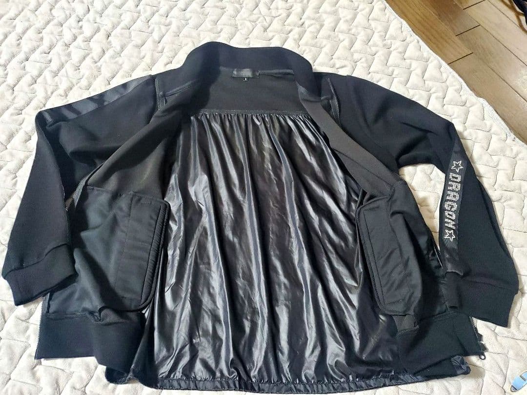 本日最終特価！DANCE WITH DRAGON ジップアップ ゴルフウェア