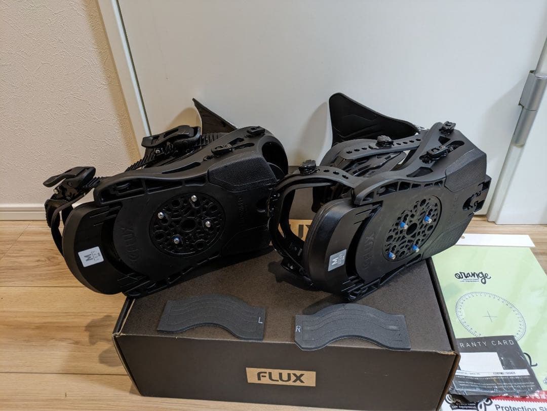 FLUX　23-24 ＤＳ Ｍサイズ