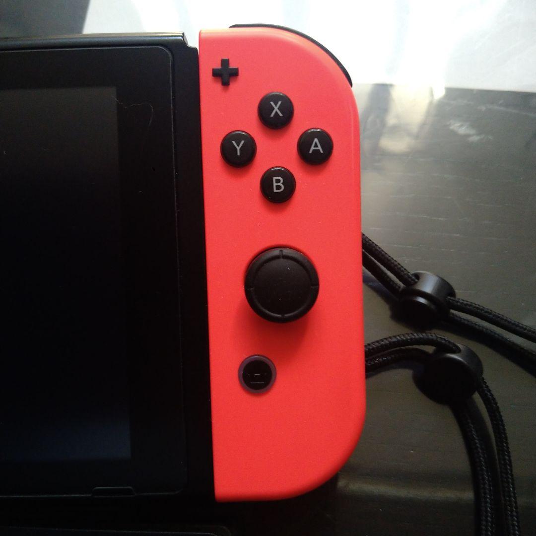 Nintendo Switch 本体、 ケース付き