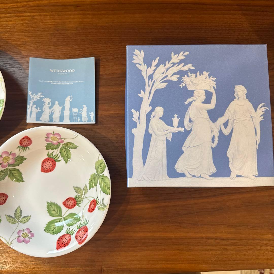 ウエッジウッド　 丸皿　15.5cm