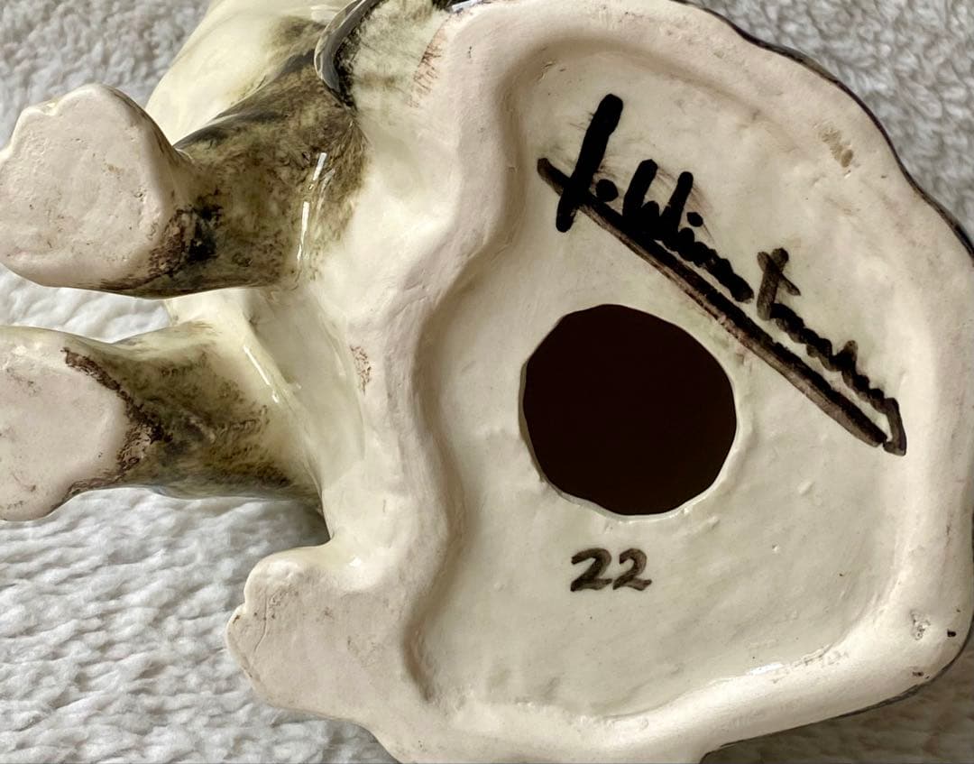 モデルNo.22 ウィンスタンレイキャット　初期作品　見返り猫　貫入無し❣️