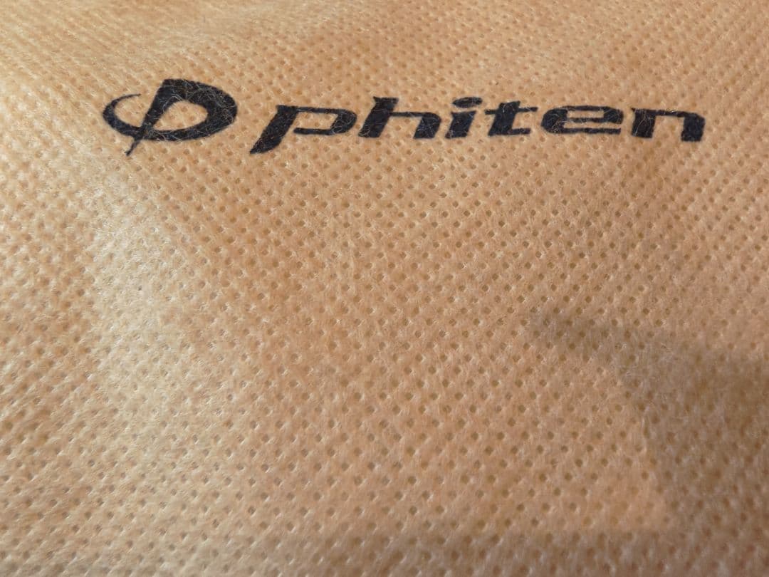 phiten　赤黒グレーシャツ３枚　デサントコラボ　ジップアップ