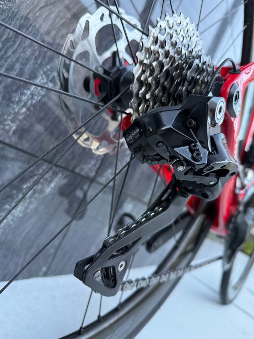 【美品完成車】PINARELLOX3 2024年モデルDi2 12sWTO45