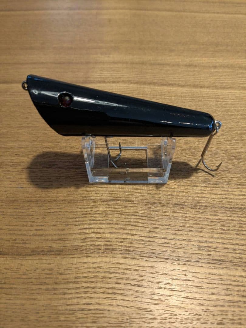 ZEAL GAILY WITCH トップウォーター　ルアー　年号なし。