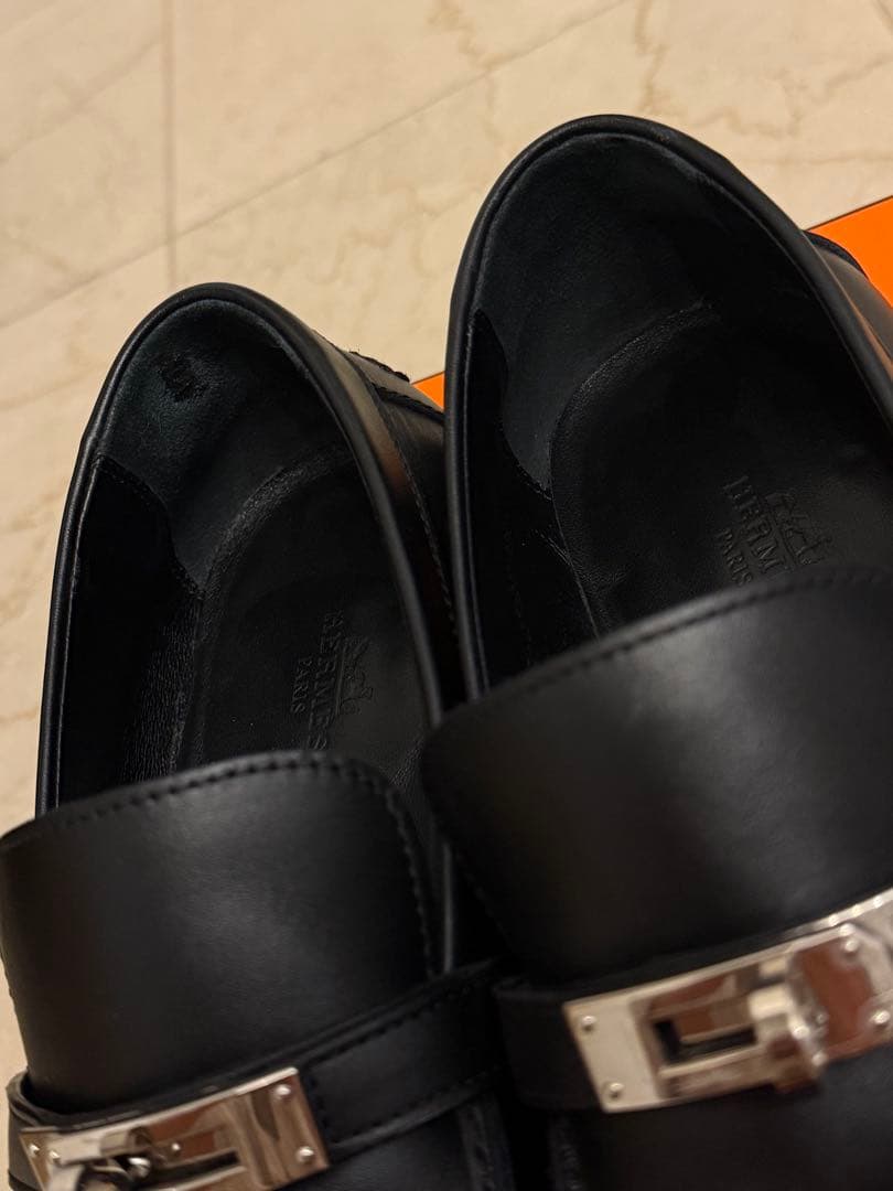 エルメス/モカシン 《デスタン》黒のレザー ローファー 金属バックル付き39