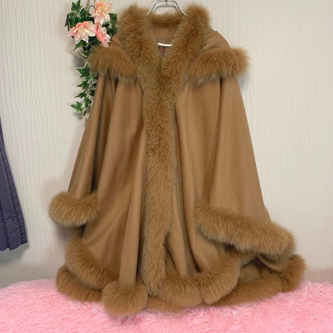 D76.美品◆BALMAIN【カシミヤ100%/フォックスファー◆ポンチョ】