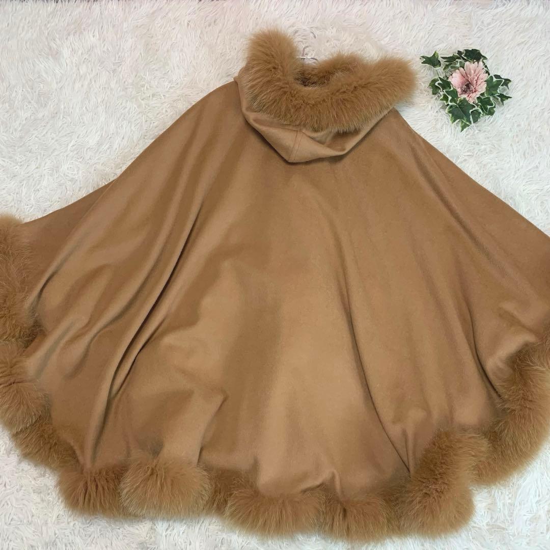 D76.美品◆BALMAIN【カシミヤ100%/フォックスファー◆ポンチョ】