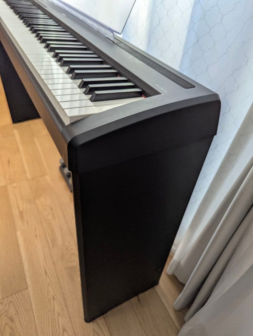 YAMAHA　ヤマハ　P-95B　88鍵　電子ピアノ　台・ペダル・アダプタ付き