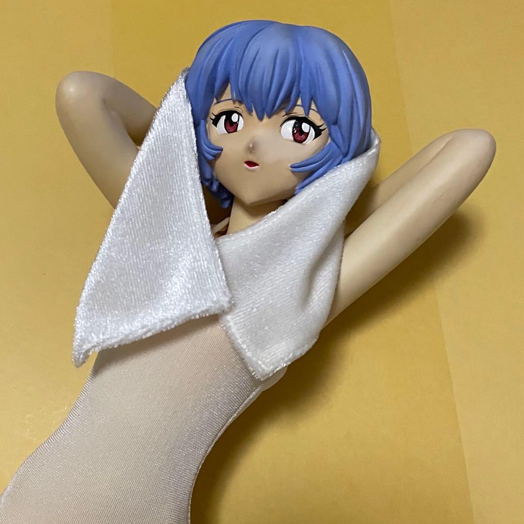 訳アリ 綾波レイ フィギュア バスタオル・水着 エヴァ 1/4 完成品