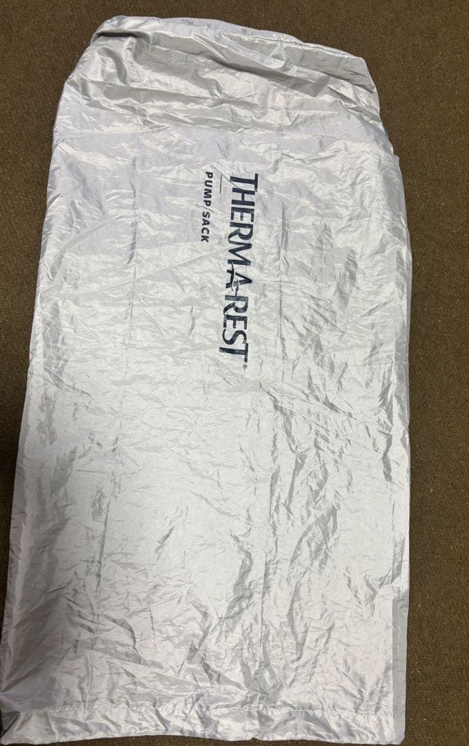 サーマレスト　ネオエアーウーバーライト