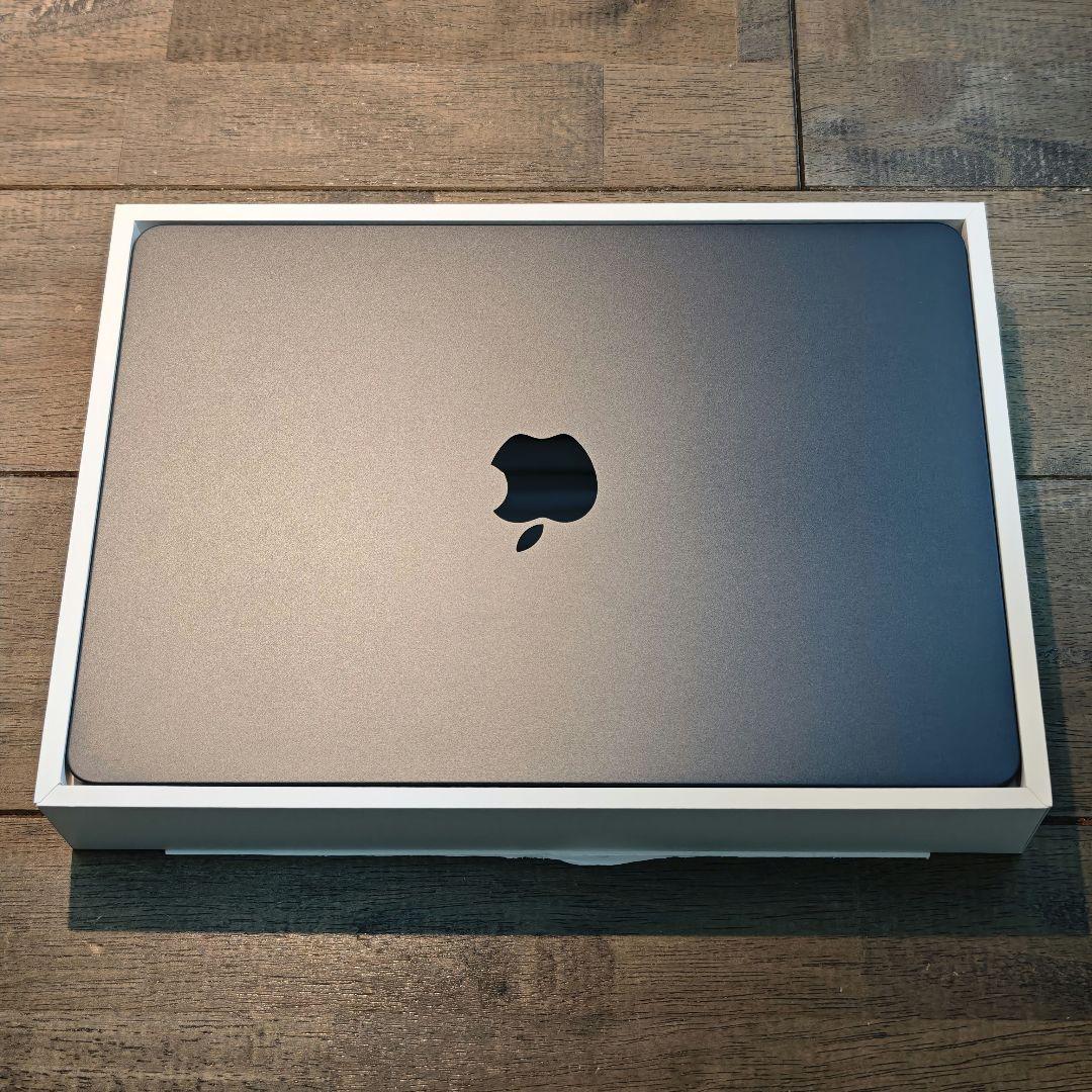 【ほぼ未使用】MacBook Air M4 13インチ 16GB 512GB