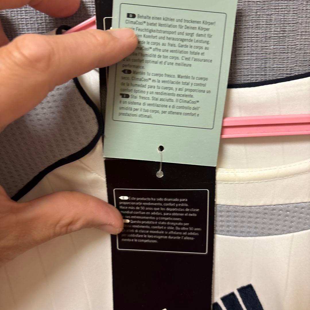 レアル・マドリード ファンニステルローイ　ユニフォーム